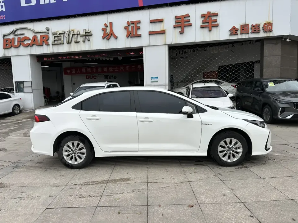 Toyota Corolla Corolla 2023 Intelligent Electric Hybrid Dual Engine 1.8L E-CVT Pioneer Edition 2023 — thumbnail 2