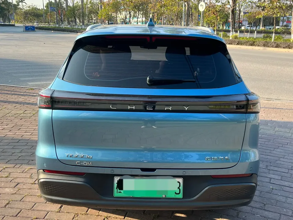 Chery Tiggo 8 PLUS C-DM Tiggo 8 PLUS C-DM 2025 1.5T Premium Edition 2025 — миниатюра 2