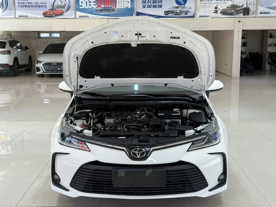 Toyota Corolla 1.5L Manual Pioneer Edition 2022 — миниатюра 5