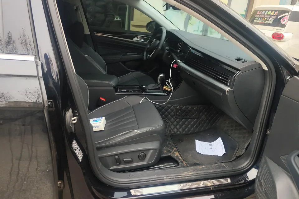 Volkswagen Passat Passat 2024 330TSI Elite Edition 2024 — миниатюра 3