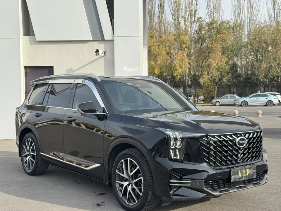 GAC Trumpchi GS8 Trumpchi GS8 2022 Trumpchi GS8 2022 Pilot Series 2.0TGDI 4WD Luxury Smart Edition 7 Seaters 2022 — thumbnail 3