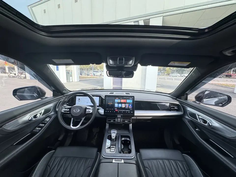 GAC Trumpchi GS8 Trumpchi GS8 2022 Trumpchi GS8 2022 Pilot Series 2.0TGDI 4WD Luxury Smart Edition 7 Seaters 2022 — thumbnail 5