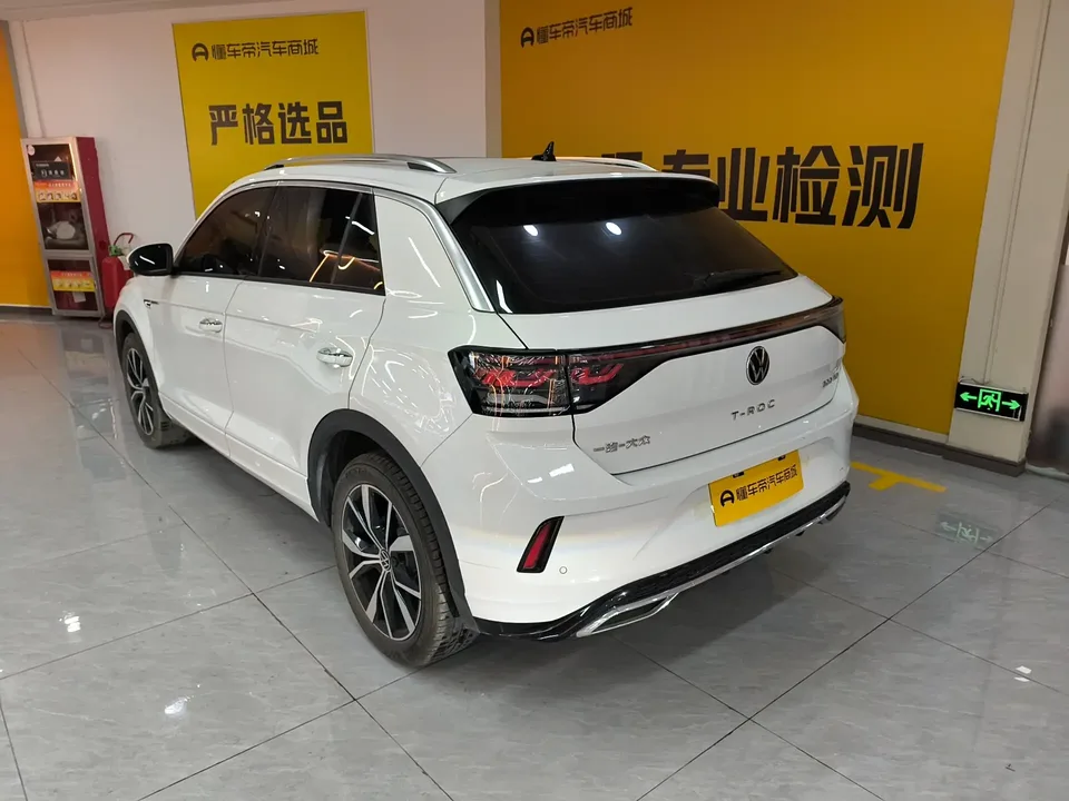 Volkswagen T-Roc facelift 300TSI DSG Chenguang version 2025 — миниатюра 3