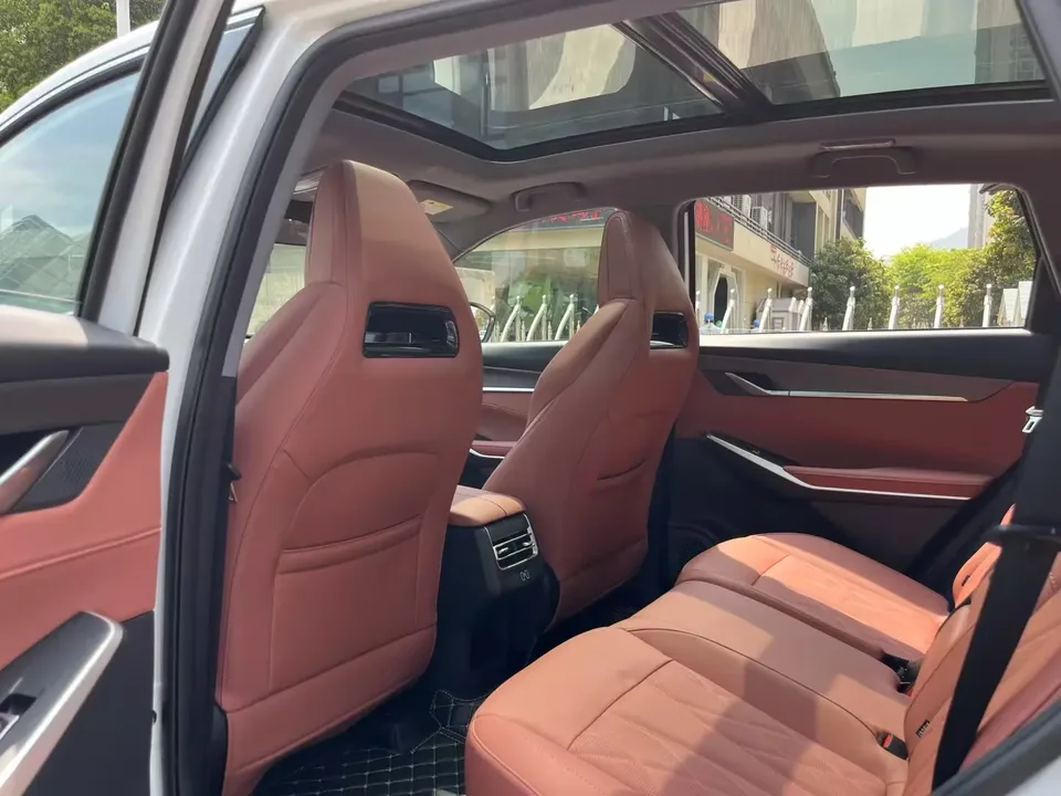 Changan CS75PLUS third generation champion version 1.5T automatic intelligent driving dynamic navigation model 2024 — миниатюра 3
