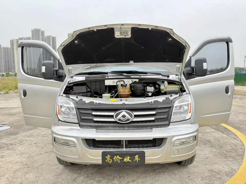 Datong Xintu V80 Xintu V80 2021 PLUS 2.0T 6-speed manual Aoyuntong long-axis mid-top 6/7/8/9 seats 2022 — миниатюра 3