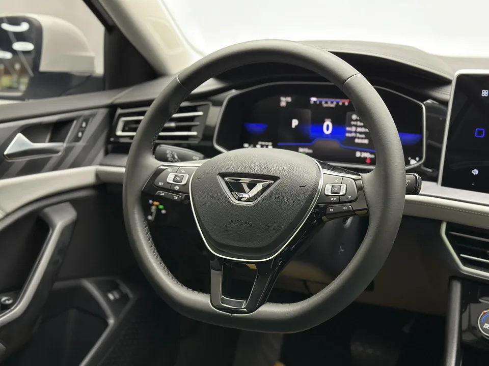 Jetta VA7 1.4T First Come First Served Edition 2025 — миниатюра 3