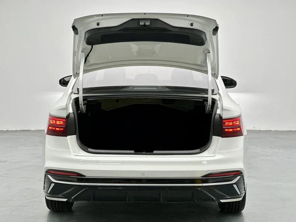 Jetta VA7 1.4T First Come First Served Edition 2025 — миниатюра 4