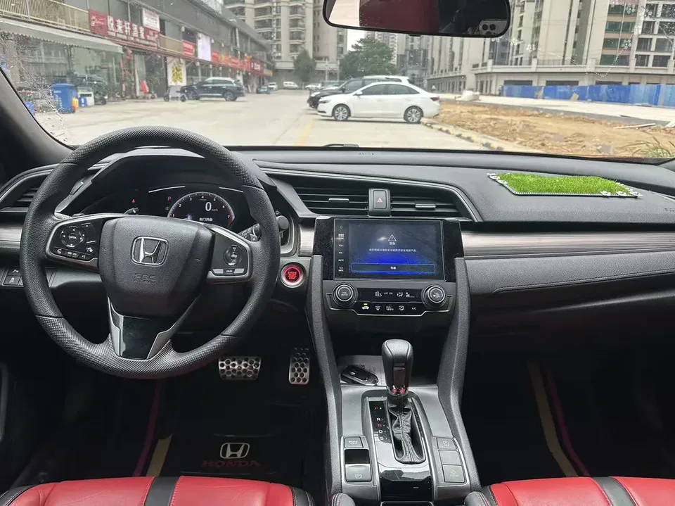 Honda CIVIC Civic 2020 HATCHBACK 220TURBO CVT trendy and cool control 2022 — миниатюра 4