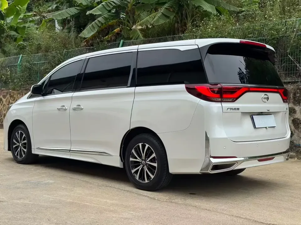 GAC Trumpchi M8 Trumpchi M8 2023 Lingxiu Series 390T Exclusive Edition 2023 — миниатюра 3