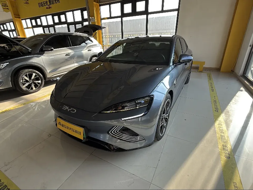BYD Seal 2025