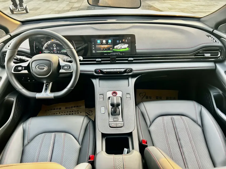GAC Trumpchi Shadow Leopard Shadow Leopard 2023 2.0L DHT High Energy Hybrid Edition 2025 — миниатюра 4