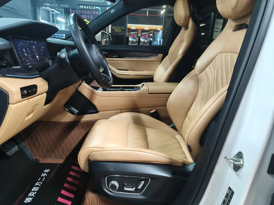 Lynk & Co 09 EM-P Lynk & Co 09 EM-P 2021 2.0TD Performance Edition Six-seat Halo 2023 — thumbnail 4