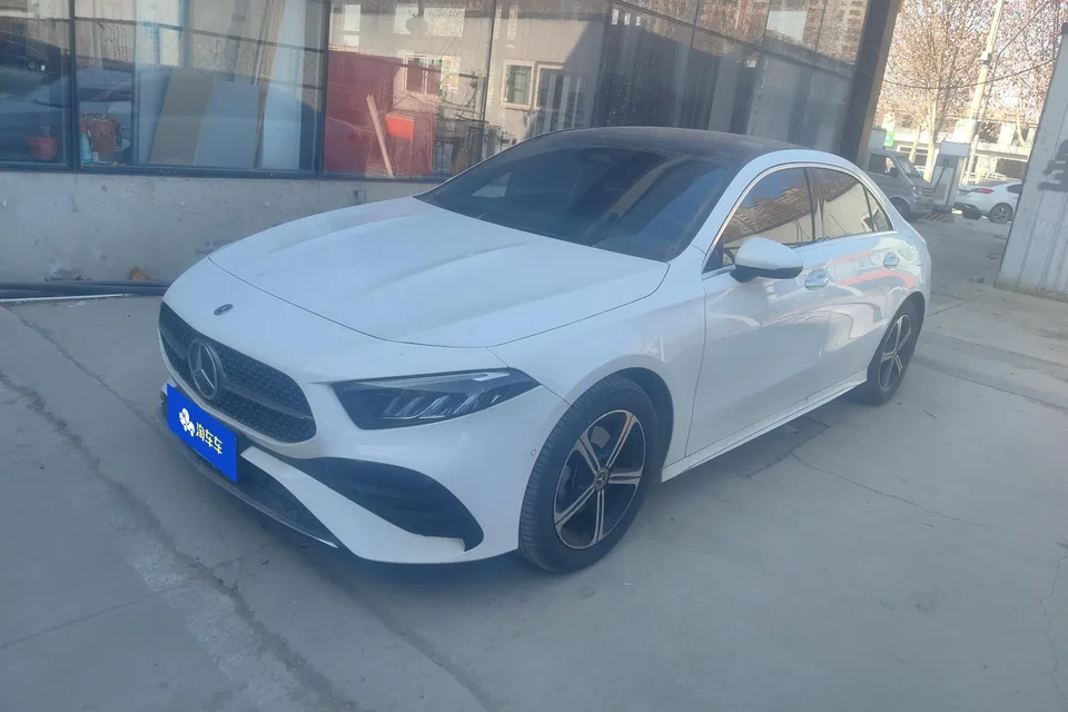 Mercedes-Benz Mercedes Benz A Class 2024