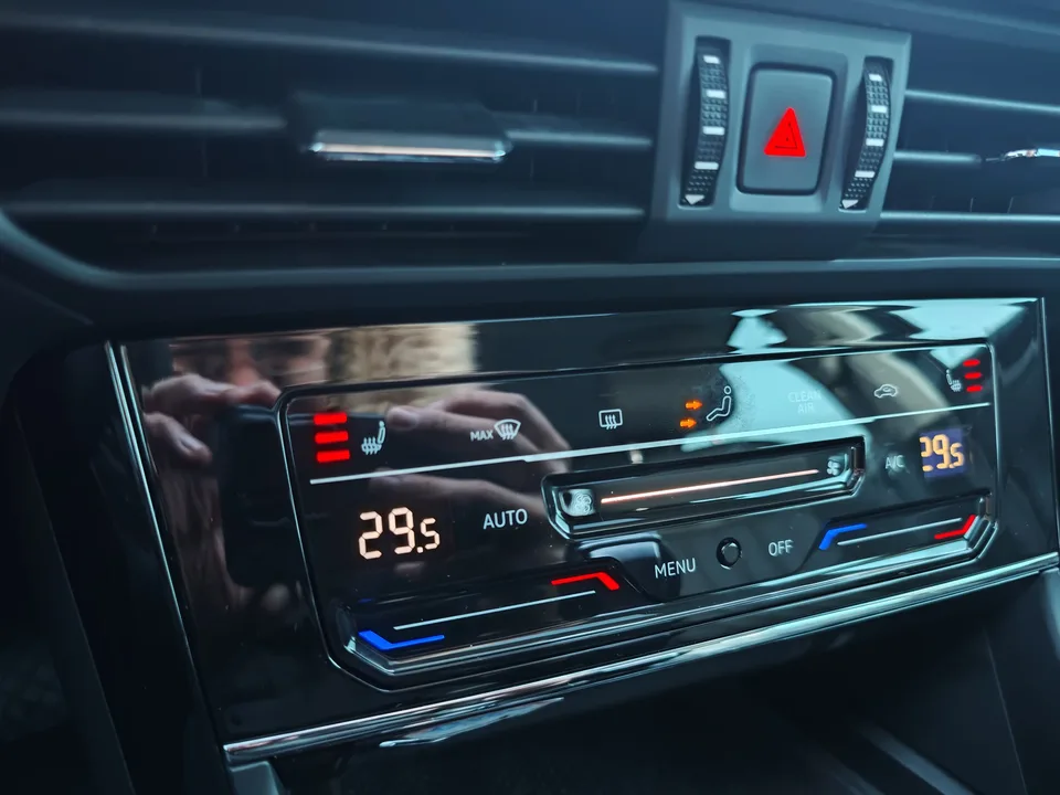 Volkswagen Passat Passat 2022 280TSI Elite Edition 2022 — миниатюра 3
