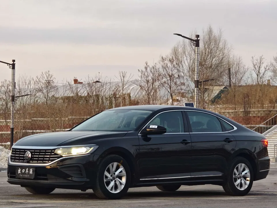 Volkswagen Passat Passat 2022 280TSI Elite Edition 2022 — фото 1, купить с доставкой в Москву