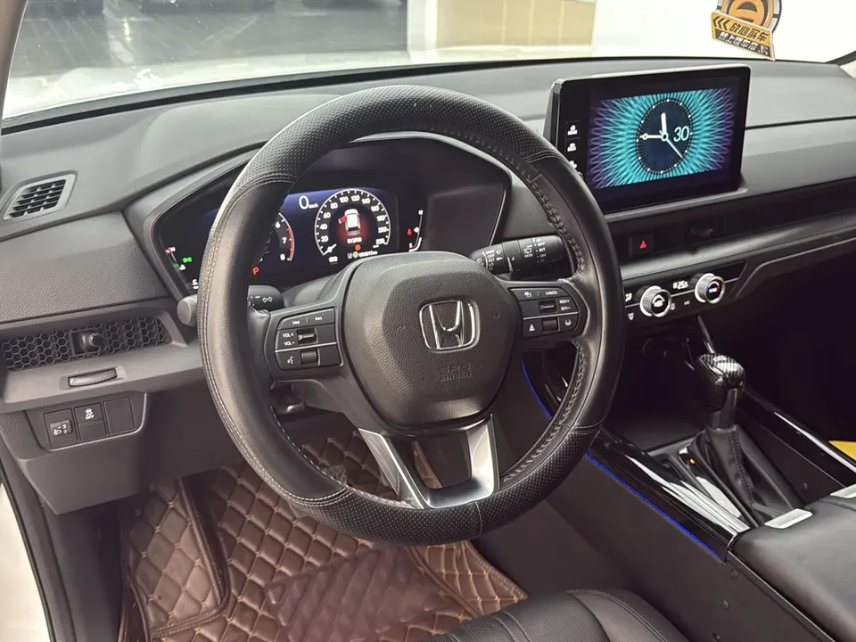 Honda Breeze Haoying 2023 240TURBO CVT 2WD Luxury Edition 2023 — миниатюра 4