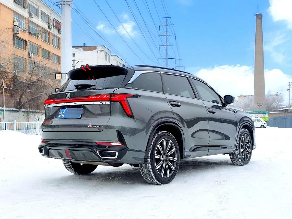 Changan CS75PLUS third generation 2.0T automatic flagship model 2023 — миниатюра 2