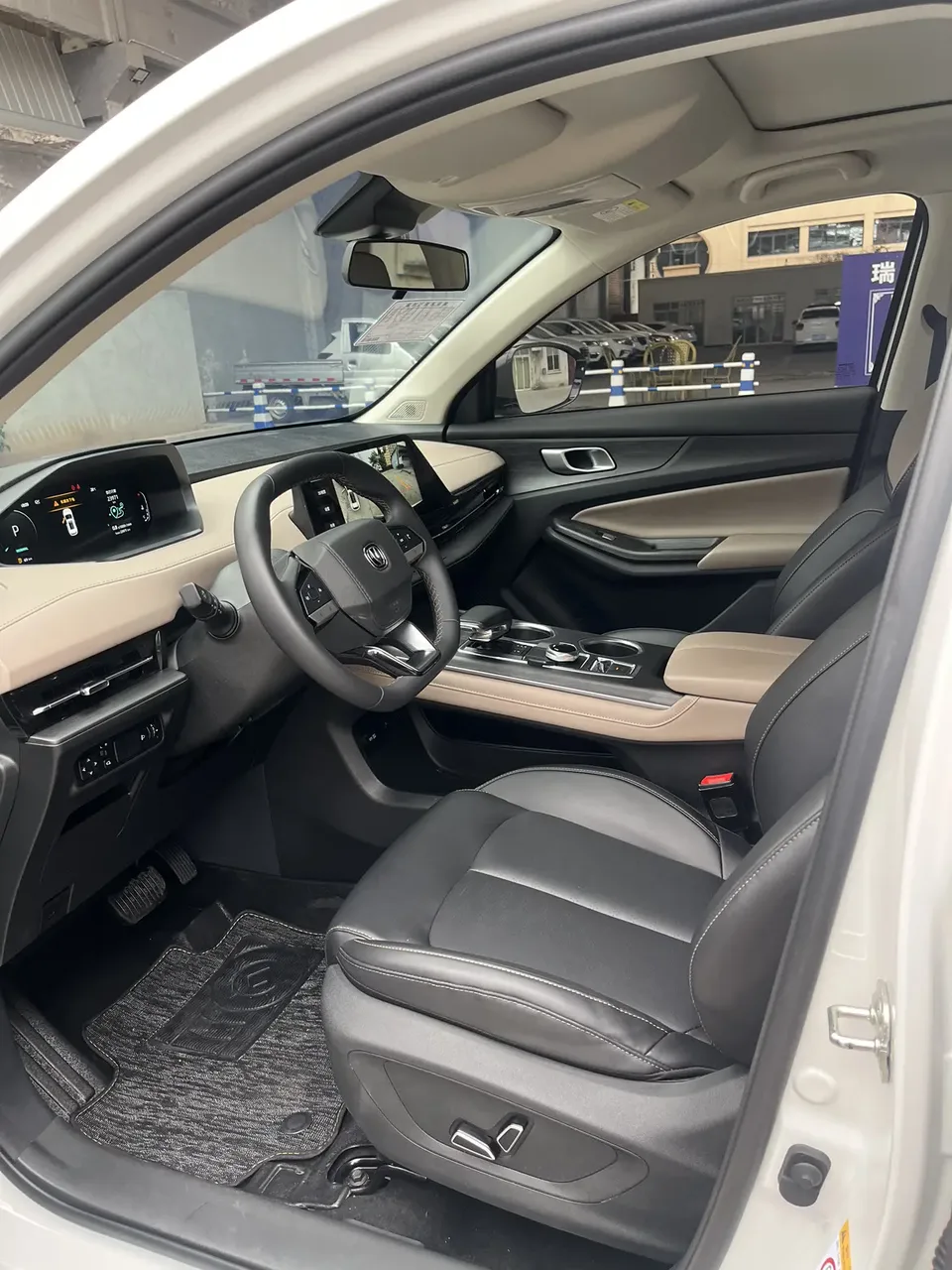Changan CS55 Plus Changan CS55 PLUS 2022 Second Generation 1.5T DCT Premium Edition 2023 — миниатюра 4