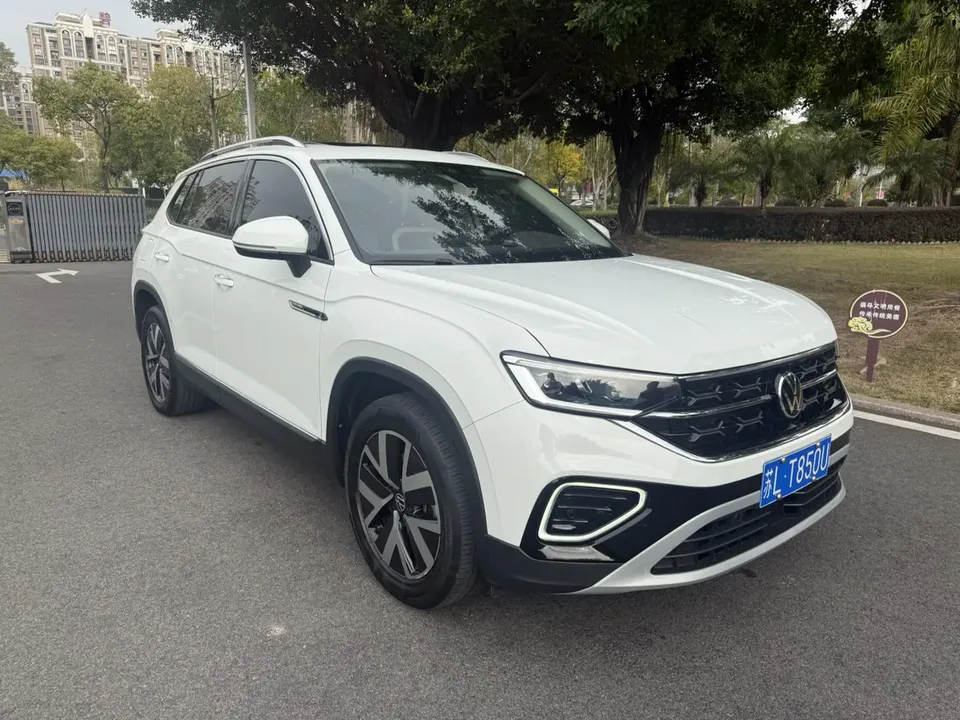 Volkswagen Tayron Tanyue 2023 330TSI 2WD Luxury Plus Advanced Edition 2022 — миниатюра 3