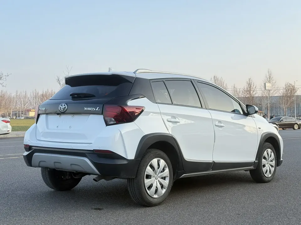 Toyota Yaris L YARiS L Zhixuan 2022 Zhixuan X 1.5L CVT leading PLUS version 2023 — миниатюра 2