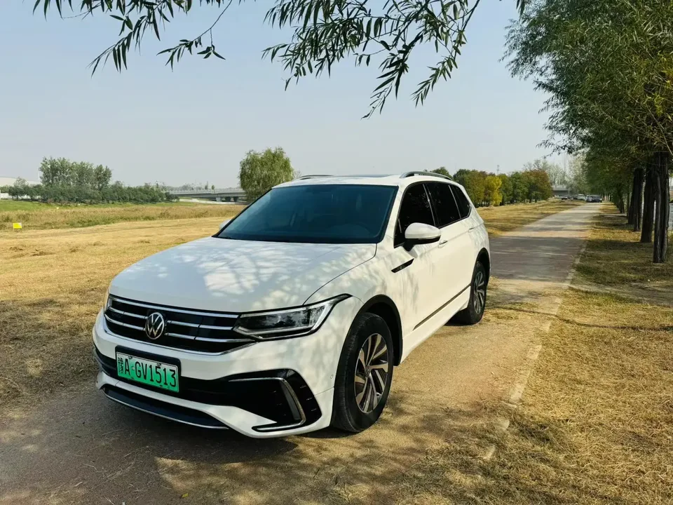 Volkswagen Tiguan L PHEV 2022
