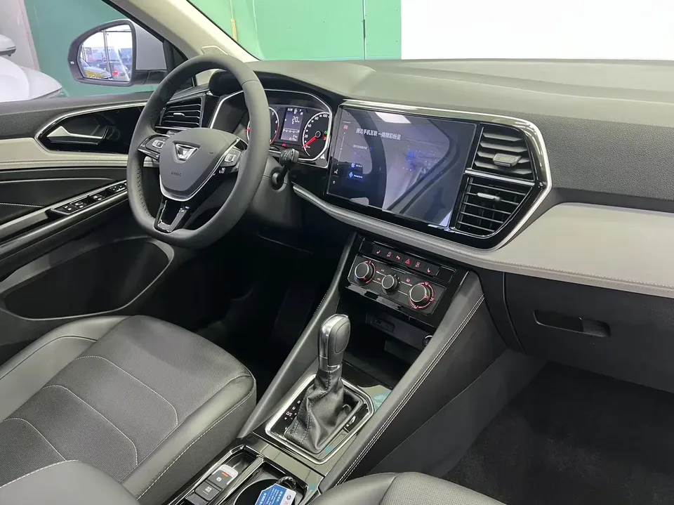 Jetta VS5 280TSI Automatic Enjoy Edition 2023 — миниатюра 3