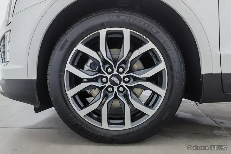 Cadillac XT5 XT5 2022 2.0T 4WD Luxury Hummingbird Edition 2022 — thumbnail 2