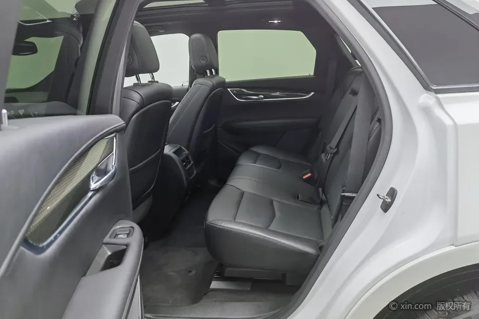 Cadillac XT5 XT5 2022 2.0T 4WD Luxury Hummingbird Edition 2022 — thumbnail 4