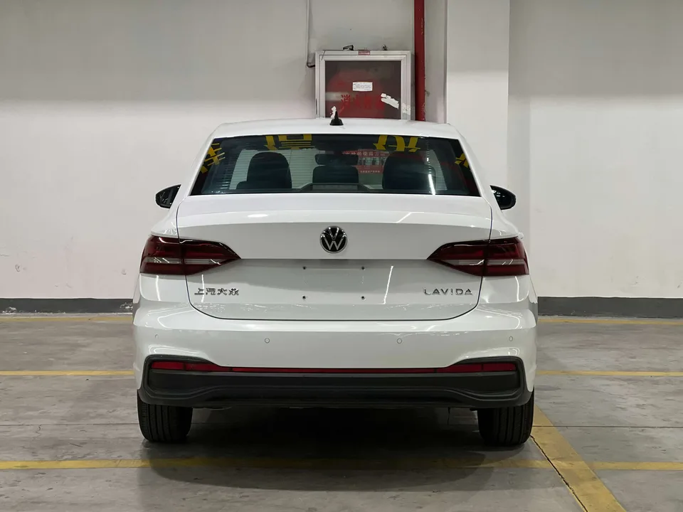 Volkswagen Lavida Lavida 2023 1.5L automatic Deyi version 2023 — миниатюра 5