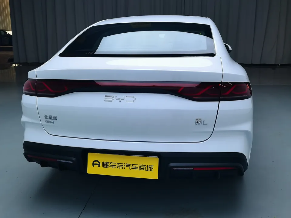 BYD Qin L DM DM-i 120KM Beyond Edition 2025 — миниатюра 4