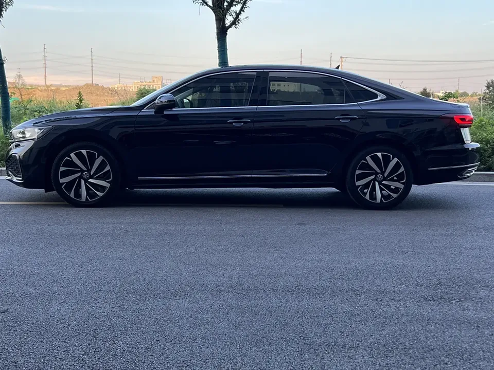 Volkswagen Passat 2022
