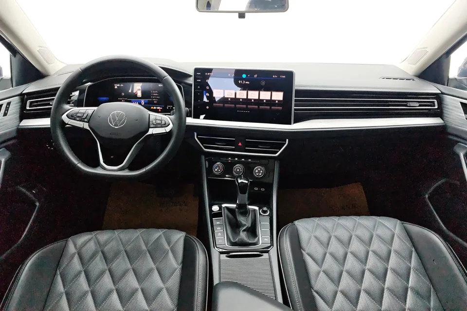 Volkswagen Sagitar Sagitar 300TSI DSG Beyond Edition 2024 — миниатюра 5