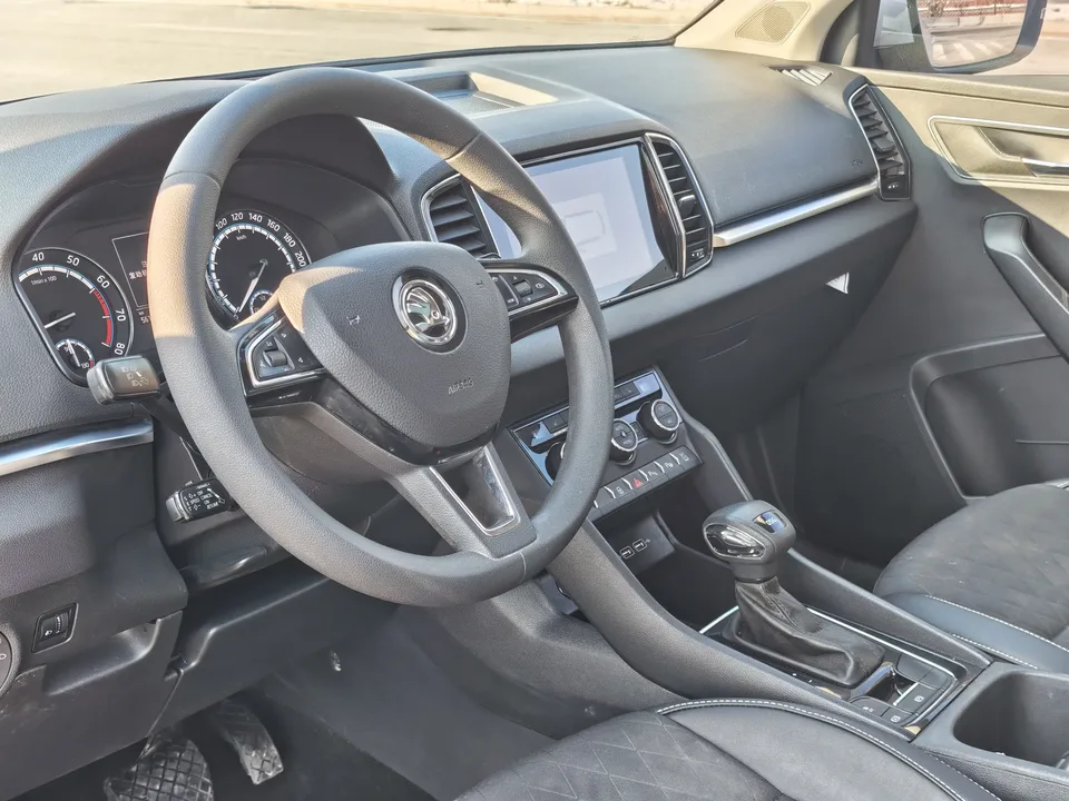 Skoda Karoq TSI280 Exclusive Edition 2022 — миниатюра 3