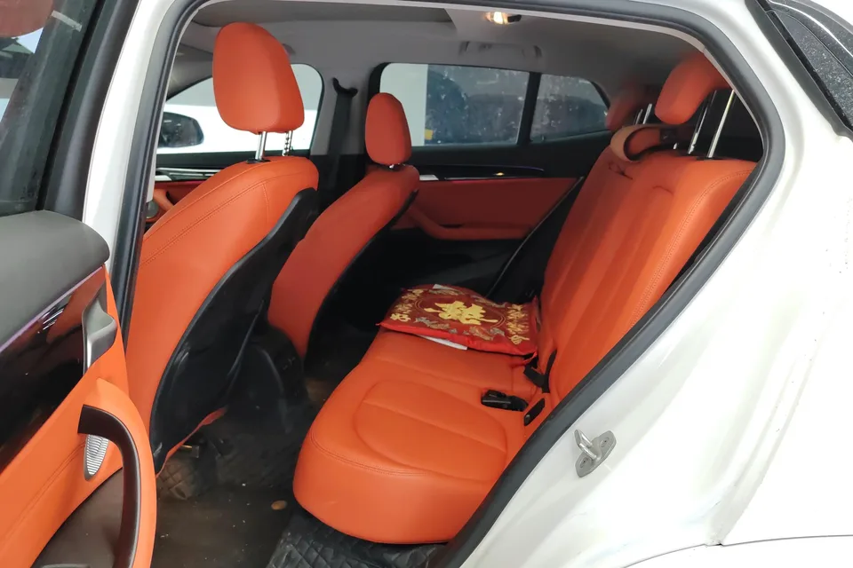 BMW X2 BMW X2 2023 sDrive25i M Sport Night Edition 2024 — миниатюра 4