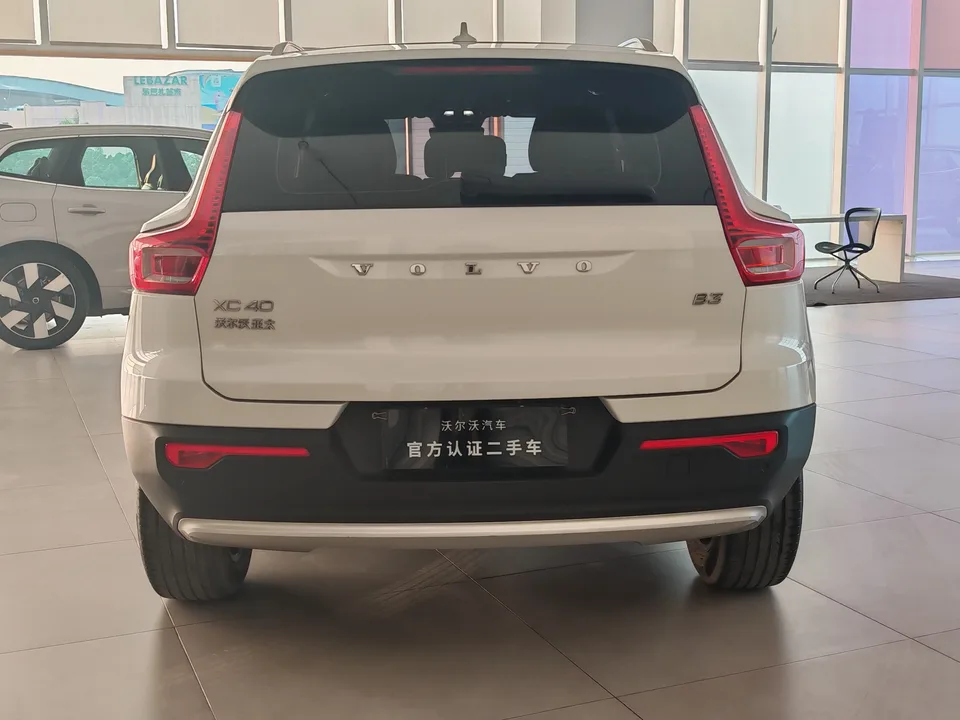 Volvo XC40 Volvo XC40 2023 B3 Zhiyuan Luxury Edition 2022 — миниатюра 2