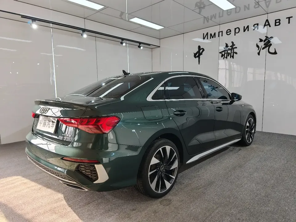 Audi A3 A3L Limousine 35 TFSI Fashion Sports 2023 — миниатюра 5