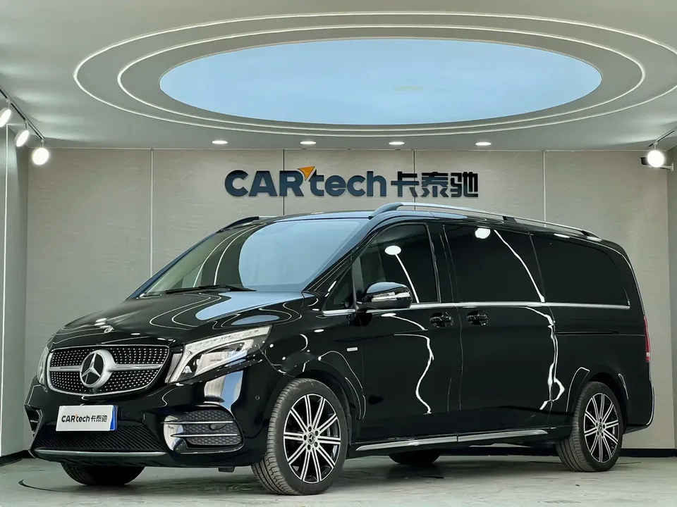 Mercedes-Benz V-Класс Mercedes Benz V Class 2022 V 260 L Long Wheelbase Deluxe Edition 2023 — photo 1, buy with delivery to Moscow