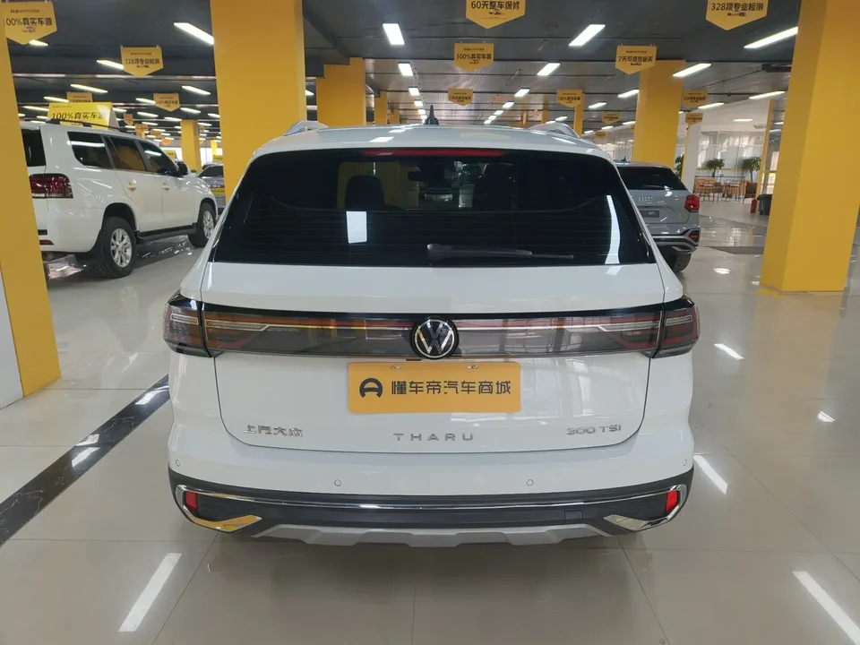 Volkswagen Tharu 300TSI 2WD Full Moon Edition 2024 — миниатюра 3