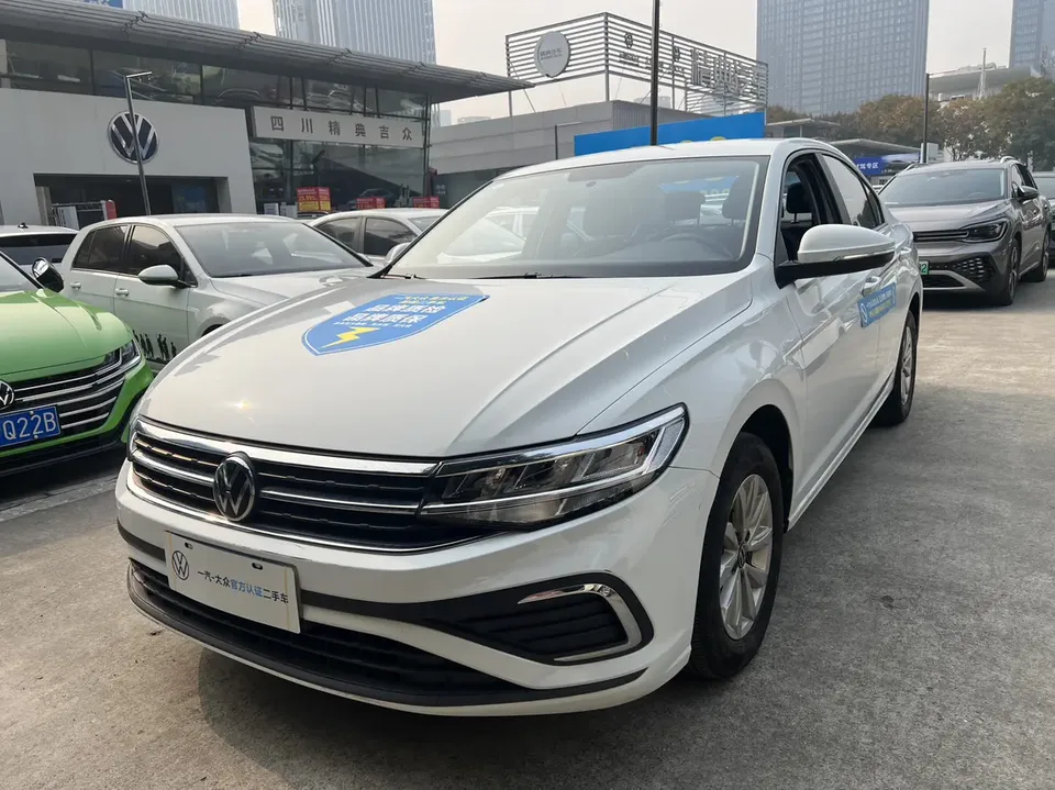 Volkswagen Bora 2024