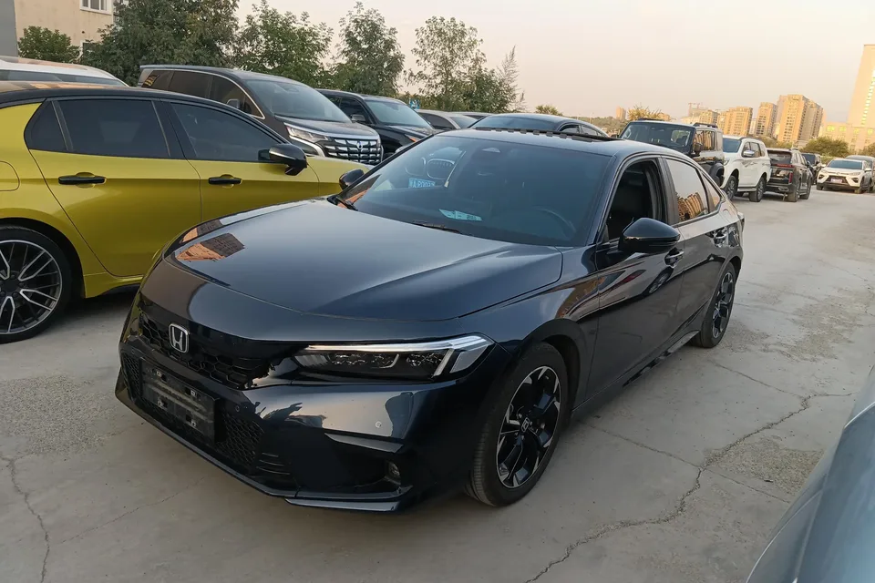 Honda CIVIC 2023