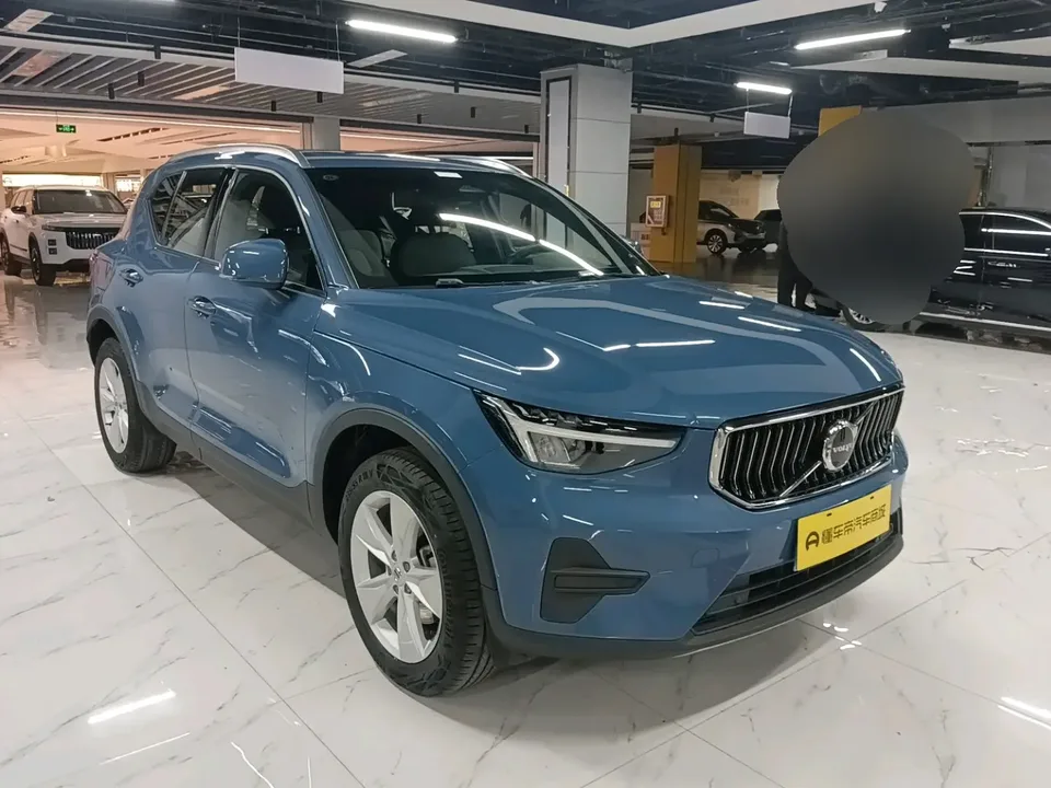 Volvo XC40 Volvo XC40 2023 B3 Smart Fashion Edition 2023 — миниатюра 3