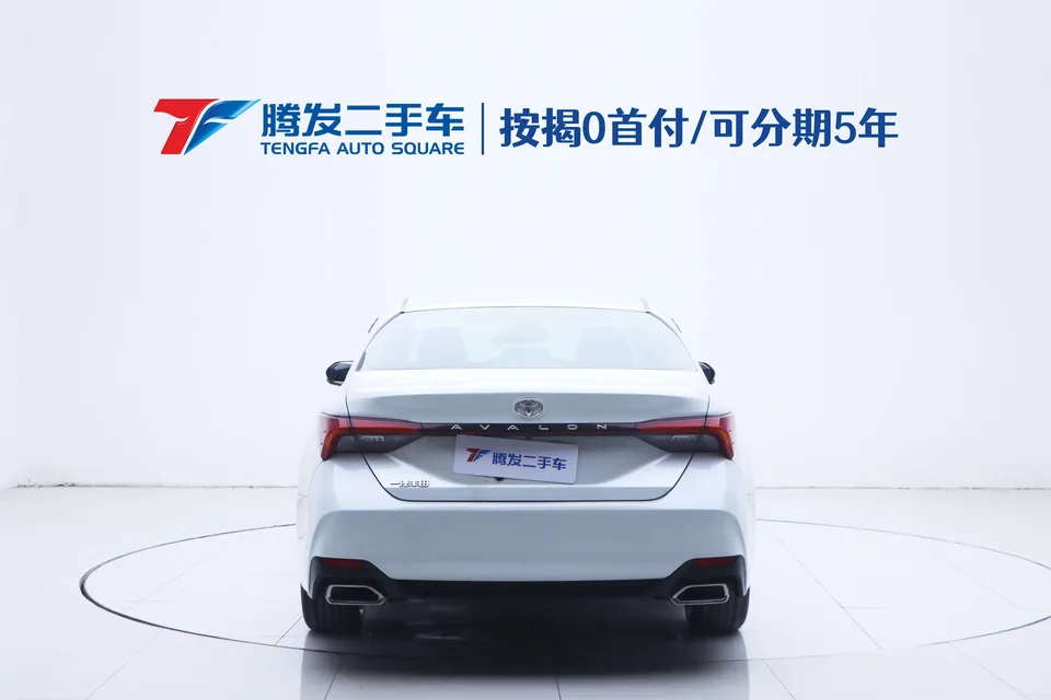 Toyota Avalon 2022