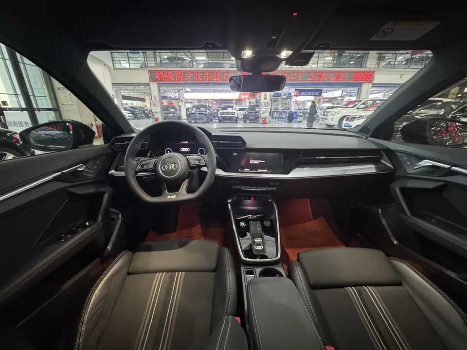 Audi A3 Audi A3 2024 A3L Limousine 35 TFSI Fashionable and Elegant 2025 — миниатюра 2