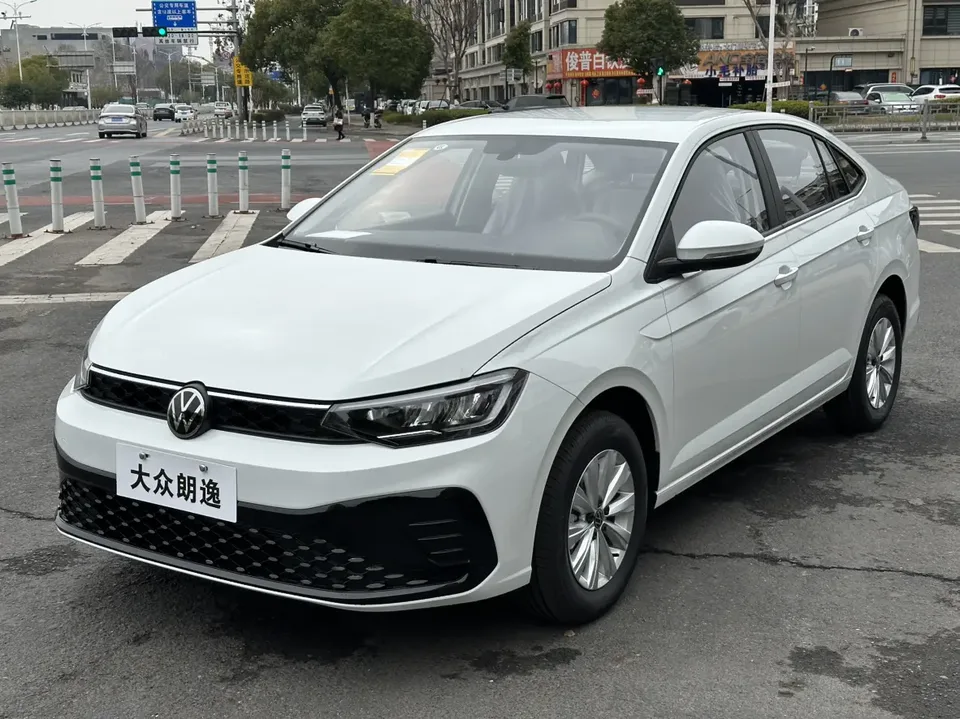 Volkswagen Lavida Lavida 2025 New 1.5L Outstanding New Elegant Edition 2025 — photo 1, buy with delivery to Moscow