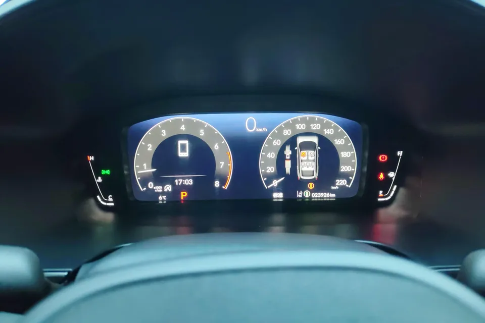 Honda Breeze Haoying 2023 240TURBO CVT 2WD Luxury Edition 2023 — миниатюра 3