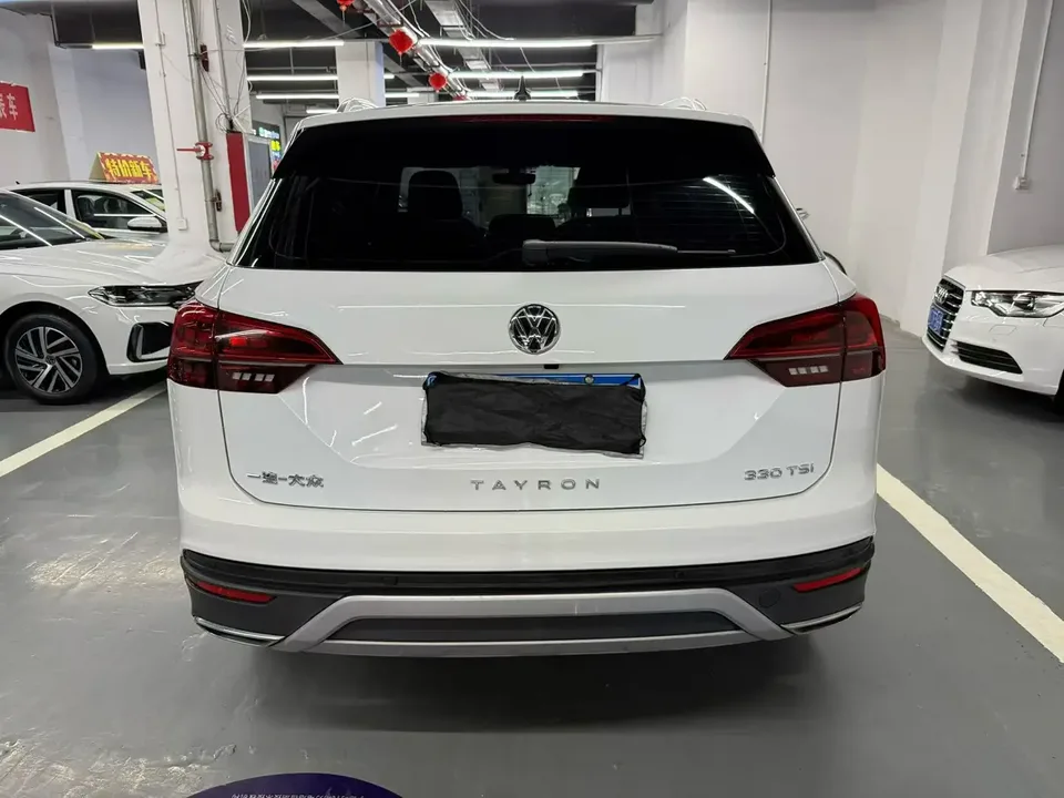Volkswagen Tayron 330TSI 2WD Luxury Smart Edition Plus 2022 — миниатюра 2
