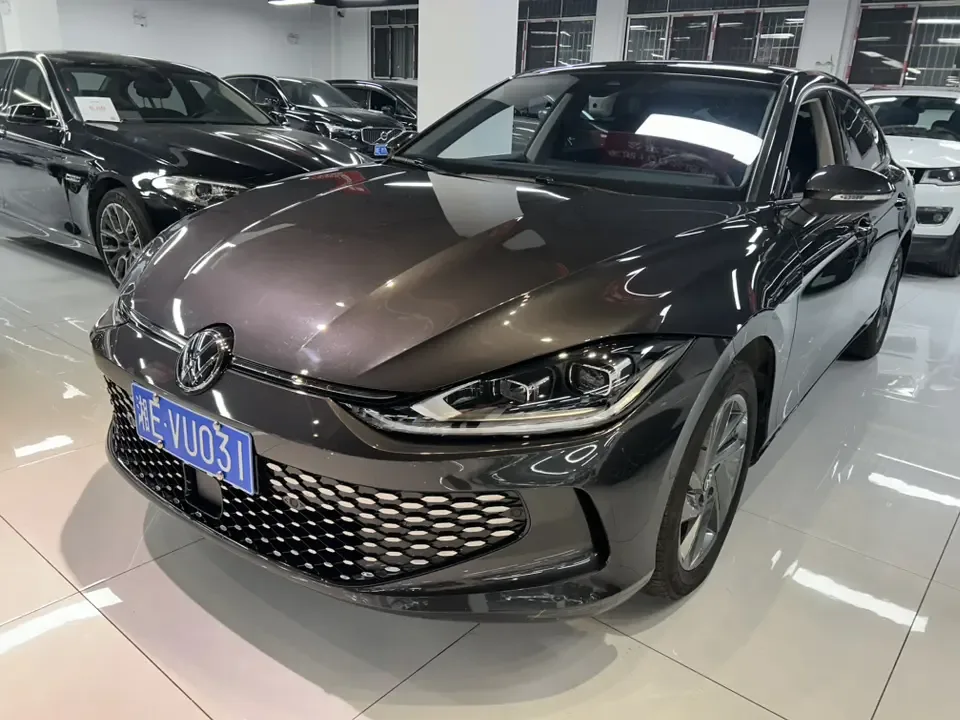 Volkswagen Lamando 2024 Lingdu Lingdu L 280TSI DSG Hot Edition 2024 — фото 1, купить с доставкой в Москву