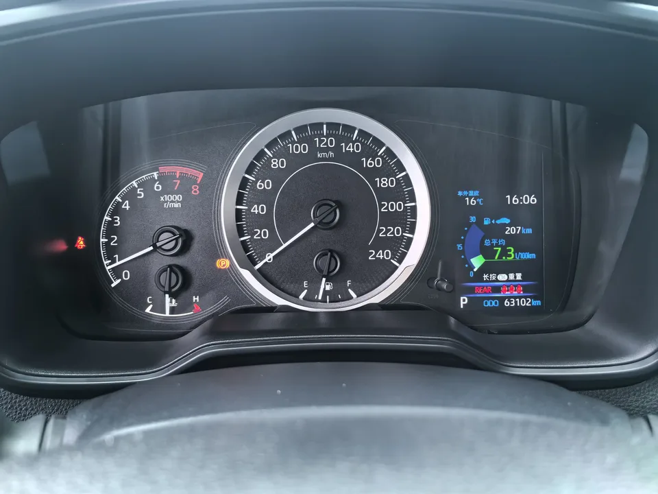 Toyota Corolla Corolla 2021 1.2T S-CVT Pioneer PLUS Edition 2022 — миниатюра 5