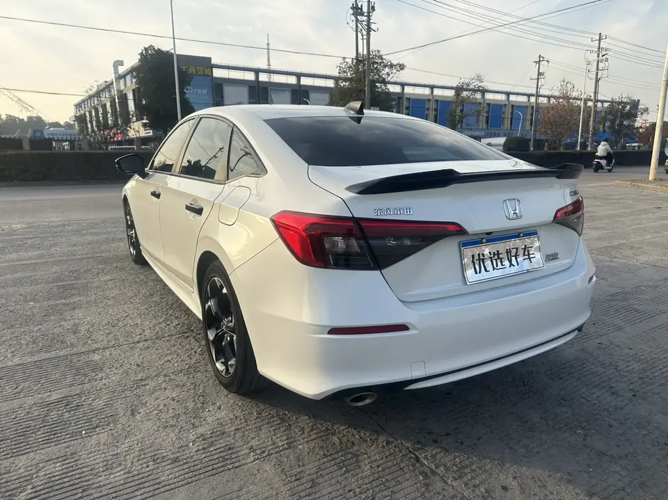 Honda CIVIC 2022 Civic 240TURBO CVT Ignition Edition 2022 — миниатюра 5