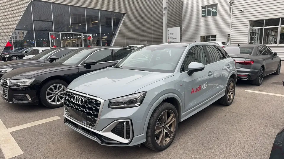 Audi Q2L 2024